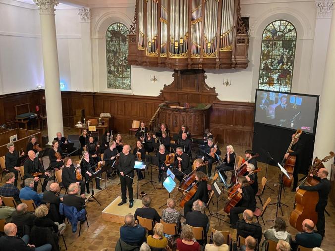 Eerste ‘met andere oren’ enthousiast&nbsp;ontvangen