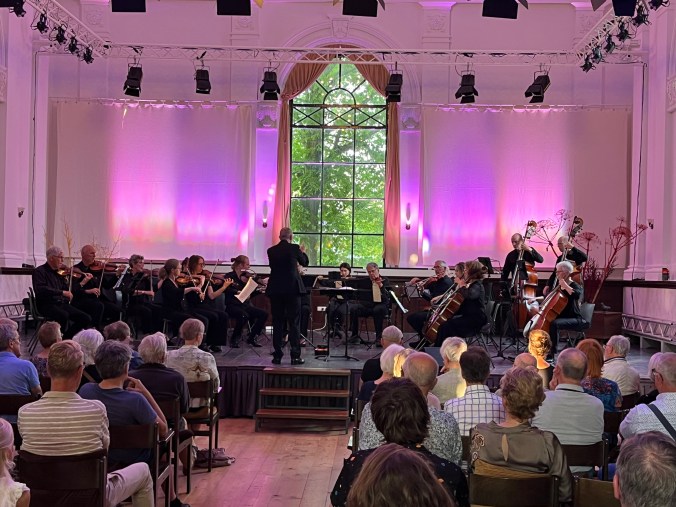 Strijkorkest De Nije Symfony: Concertverslag Leeuwarden en st.&nbsp;Jacobiparochie
